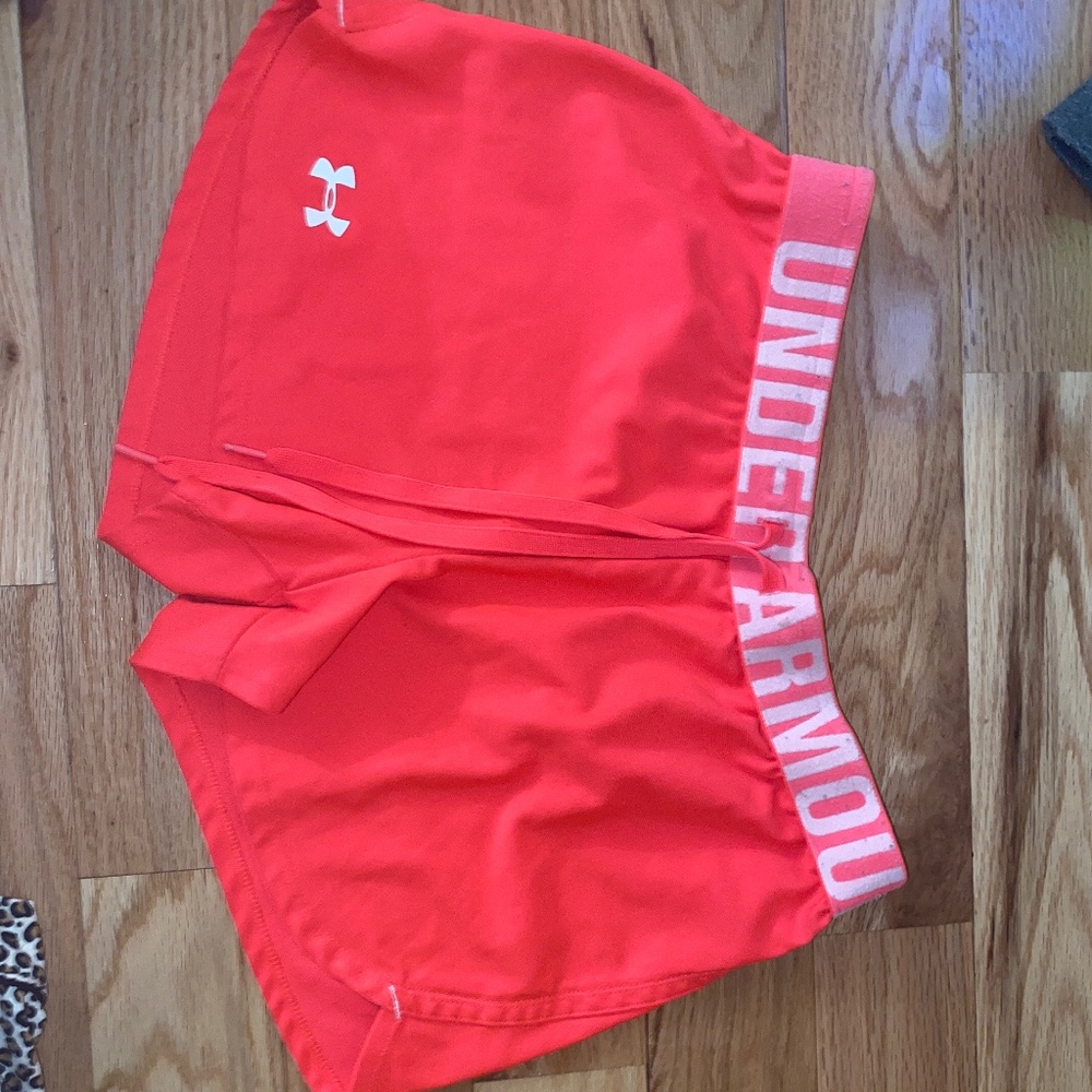 Underarmour shorts
